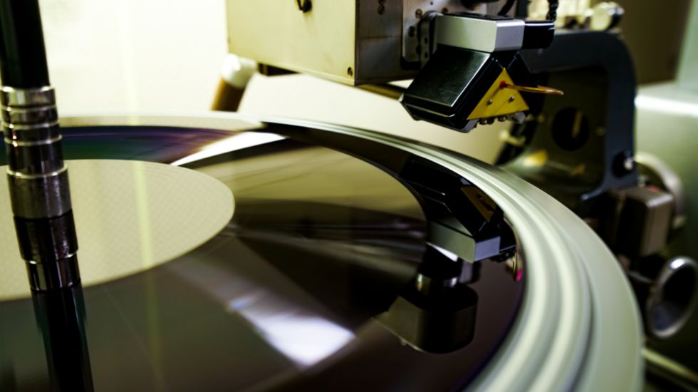 パブリックレコード株式会社